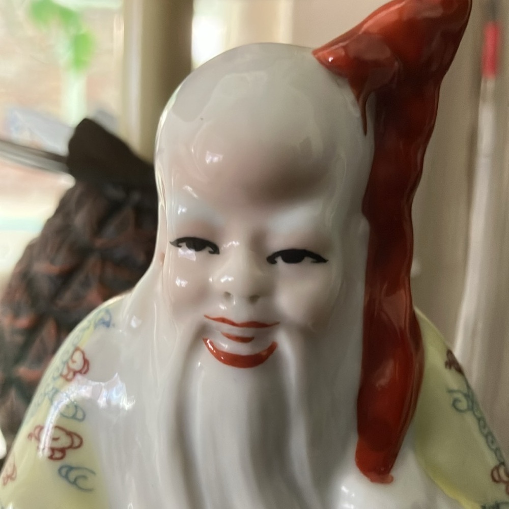 Vintage Chinese Shou Xing Porcelain Figurine w/Yellow Blue Red Outfit 7” - Picture 6 of 9